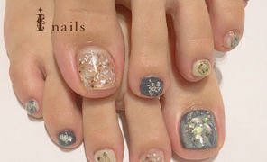 ニュアンスオータムフットネイル