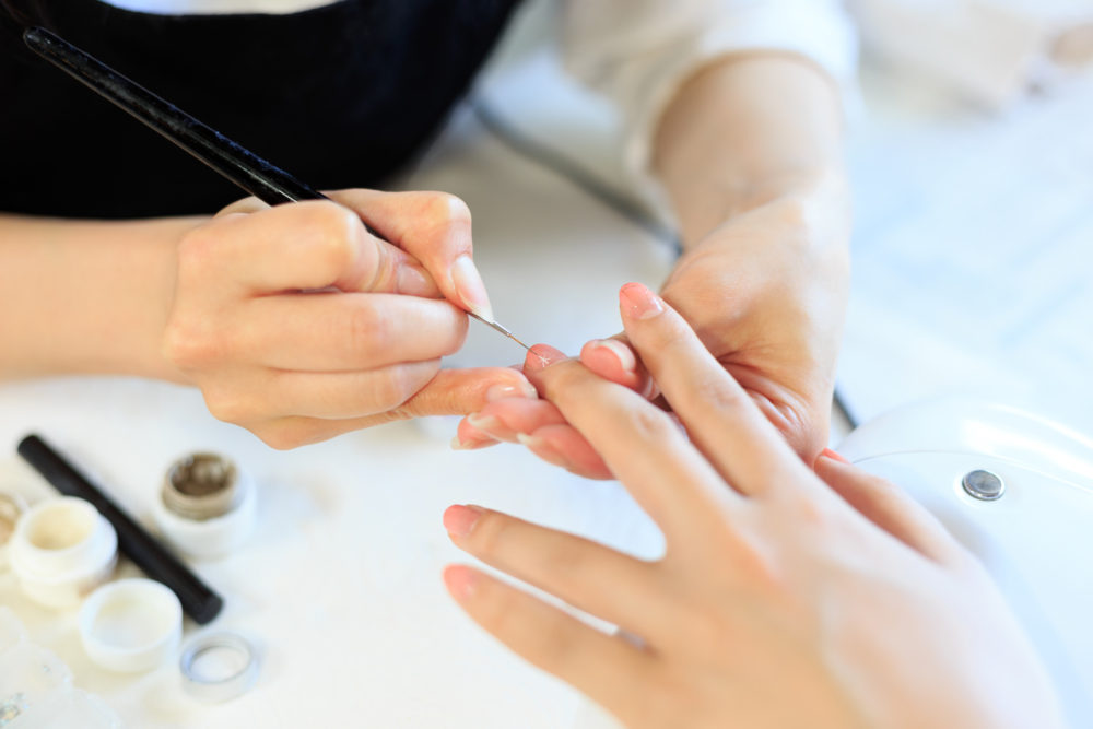 ジェルネイルの頻度は 爪を傷めないための適切な頻度をご紹介 ネイルサロン I Nails アイネイルズ グループ