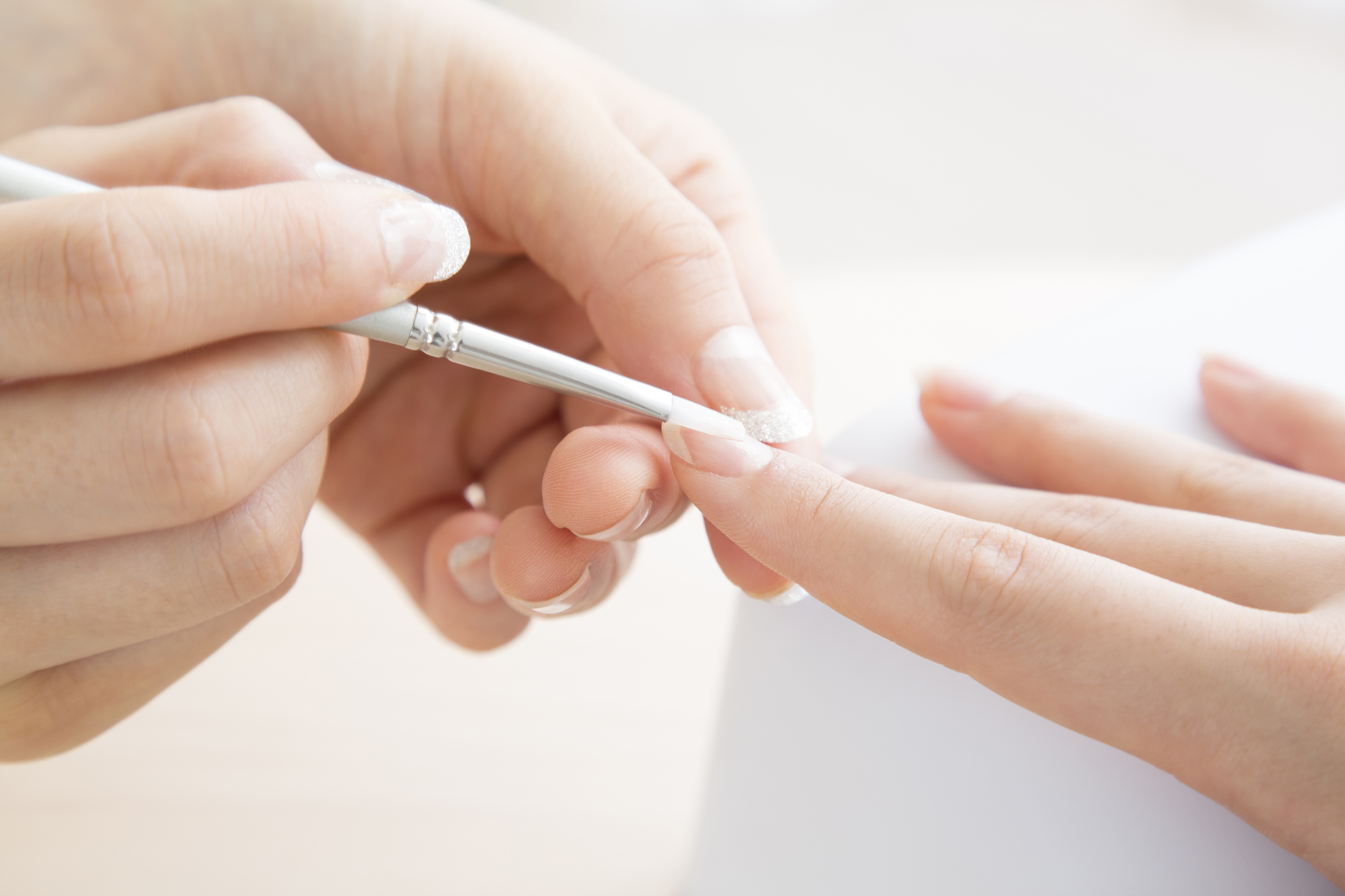 ジェルネイルの取り方は 爪を傷つけない方法をしっかりとご紹介 ネイルサロン I Nails アイネイルズ グループ