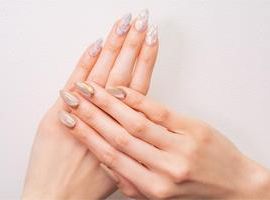 初心者でもできる！オーロラネイルのやり方と必要なアイテム
