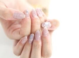 初心者必見！フラッシュネイルとはどんなデザイン？その魅力とやり方