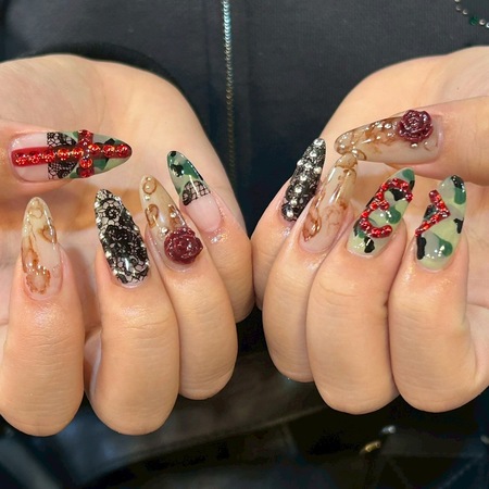 個性派クリスマスネイル【airi】のサムネイル