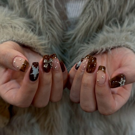 べっ甲フレンチネイル【momo】のサムネイル