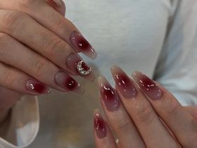 チークネイル【momo】