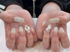 レース×羽アート【miku】