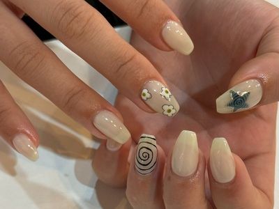 手描きネイル【mami】