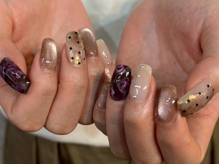 ニュアンスネイル【yoko】のサムネイル