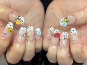 ボタンドットネイル【Miki】