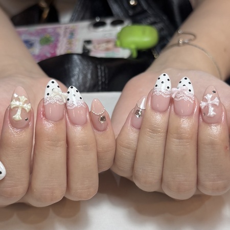 ドットフレンチ【Miki】　のサムネイル