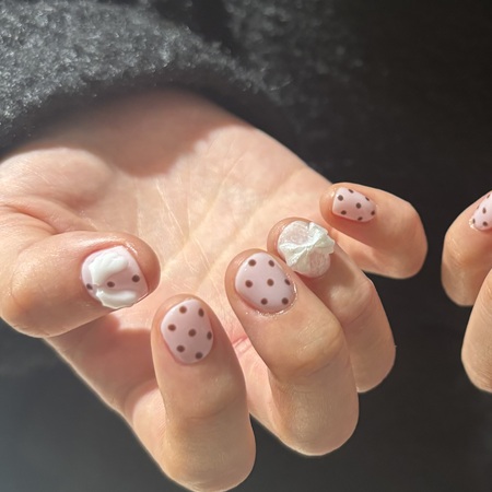 ピンクドットネイル 【担当】Rinaのサムネイル