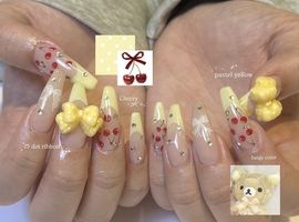 さくらんぼネイル