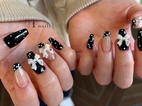 ブラックネイル水玉りぼん【担当】森本