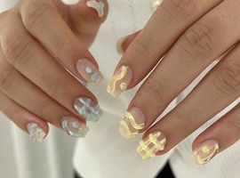 これからの時期に流行るぷっくりnail♪