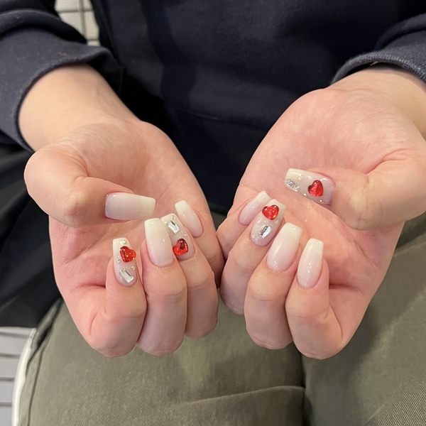 Hand ｎａｉｌ 恵比寿のネイルサロン アイネイルズ恵比寿2号店