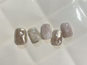 うるうるニュアンスネイル【担当】勝田