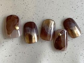 ブラウンゴールドニュアンス　担当【石川】