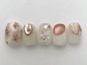 ホワイトお花ニュアンス　Kaho
