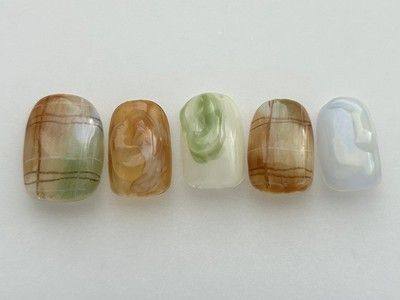 暖色チェックネイル　Kokoha