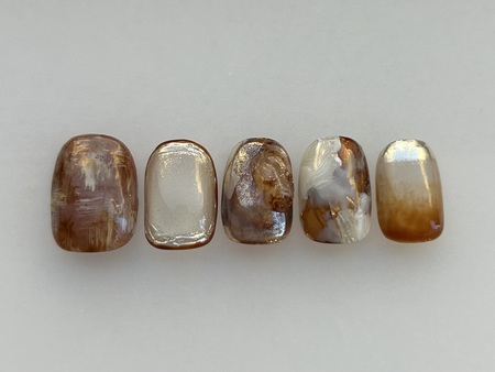 ブラウンアート　Eriのサムネイル