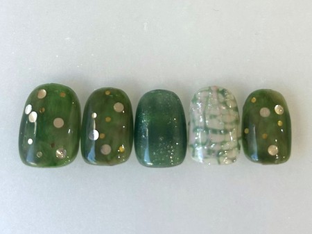 グリーンホロネイル　Amaneのサムネイル