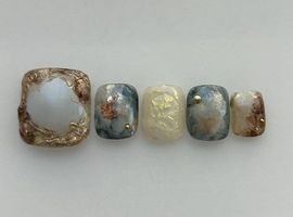 6月7月ご予約承り中