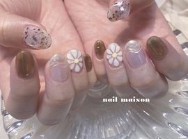 Autumn DAISY nail ¥7000