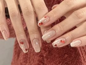 うるちゅるハートネイル【担当】田浦