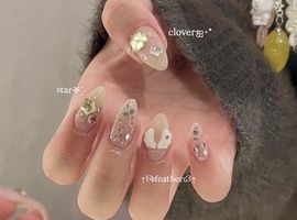 羽ネイル