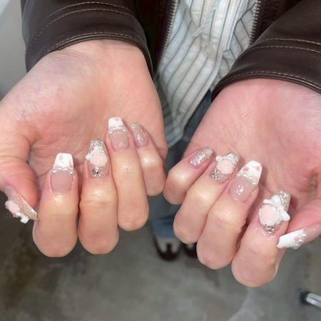 ガーリーバラネイル【担当】桒原のサムネイル