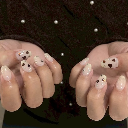 きらきらハートホロネイル【担当】桒原のサムネイル