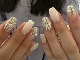 ミラーぷっくりリボンネイル ￥7800 【担当 下田】