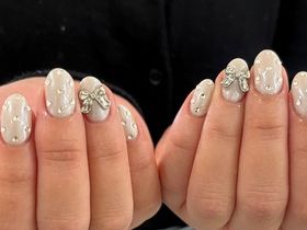 パールホワイトリボン ¥7800 【担当 大竹】