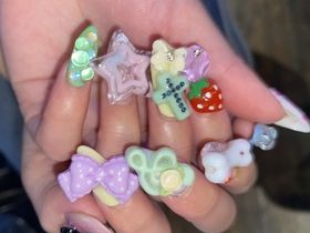 ポップゴテゴテネイル¥12550【担当菊地】
