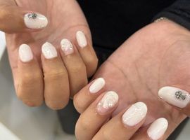 ホワイトクロス/LIZU
