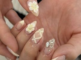 summer nail/RISA