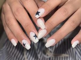 ネイビースターネイル
