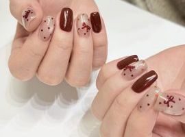 ハートドットネイル