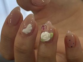 ドット薔薇ネイル【担当】SAKABE