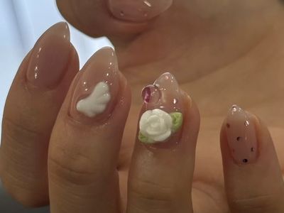 ドット薔薇ネイル【担当】SAKABE