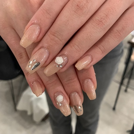 ワンホンパーツ　菊内のサムネイル