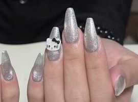 キティネイル［梅田/パラジェル］