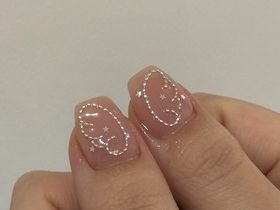 トレンド羽ネイル¥10550