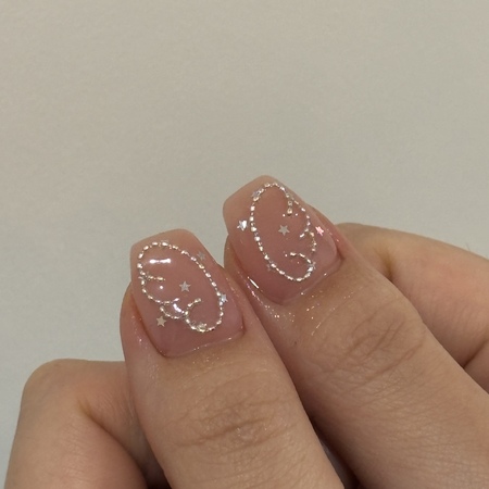 トレンド羽ネイル¥10550のサムネイル