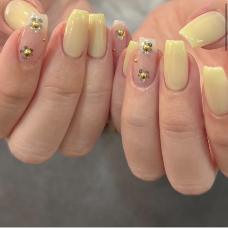 レモンイエローフラワー【Karin.m】のサムネイル