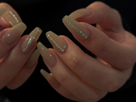 ベージュラインストーン【Karin.m】