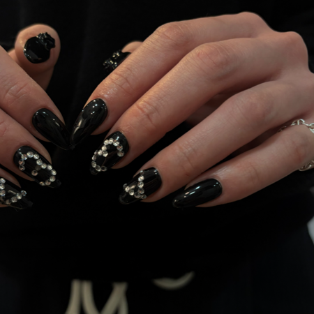 ブラックストーン【Karin.m】のサムネイル