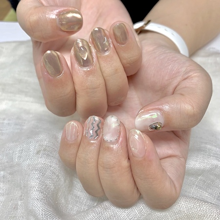 ニュアンスミラーネイル　【担当】小林のサムネイル