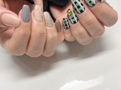 【チェック×オフィスネイル】