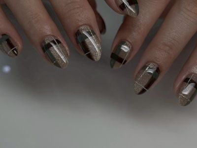 ［マグネットチェックネイル］