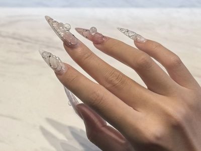 ［クリアスカルプネイル］